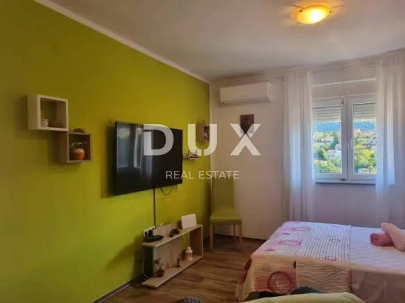 2-bedroom Apartment In Novi Vinodolski, Croatia (81 M²)