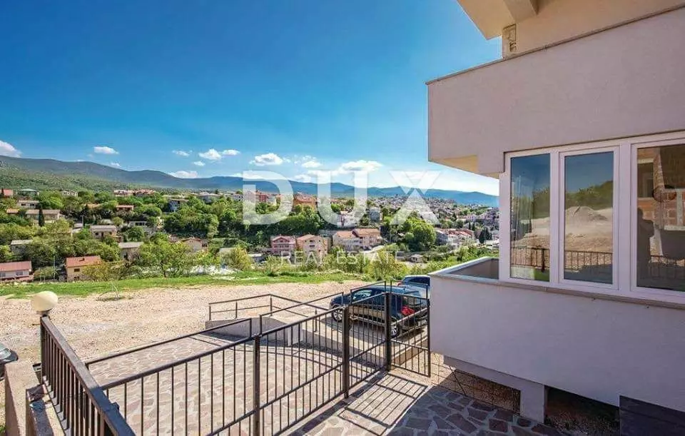 2-bedroom Apartment In Novi Vinodolski, Croatia (81 M²)