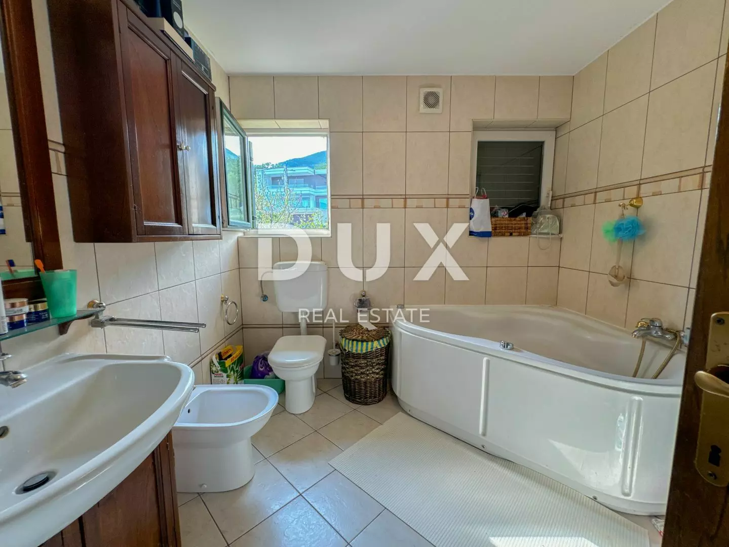 2-bedroom Apartment In Ičići, Croatia (97 M²)