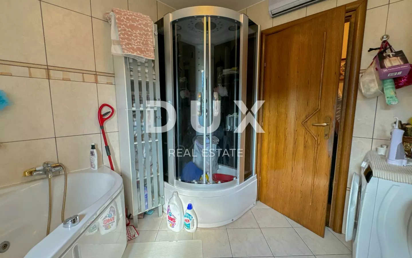 2-bedroom Apartment In Ičići, Croatia (97 M²)