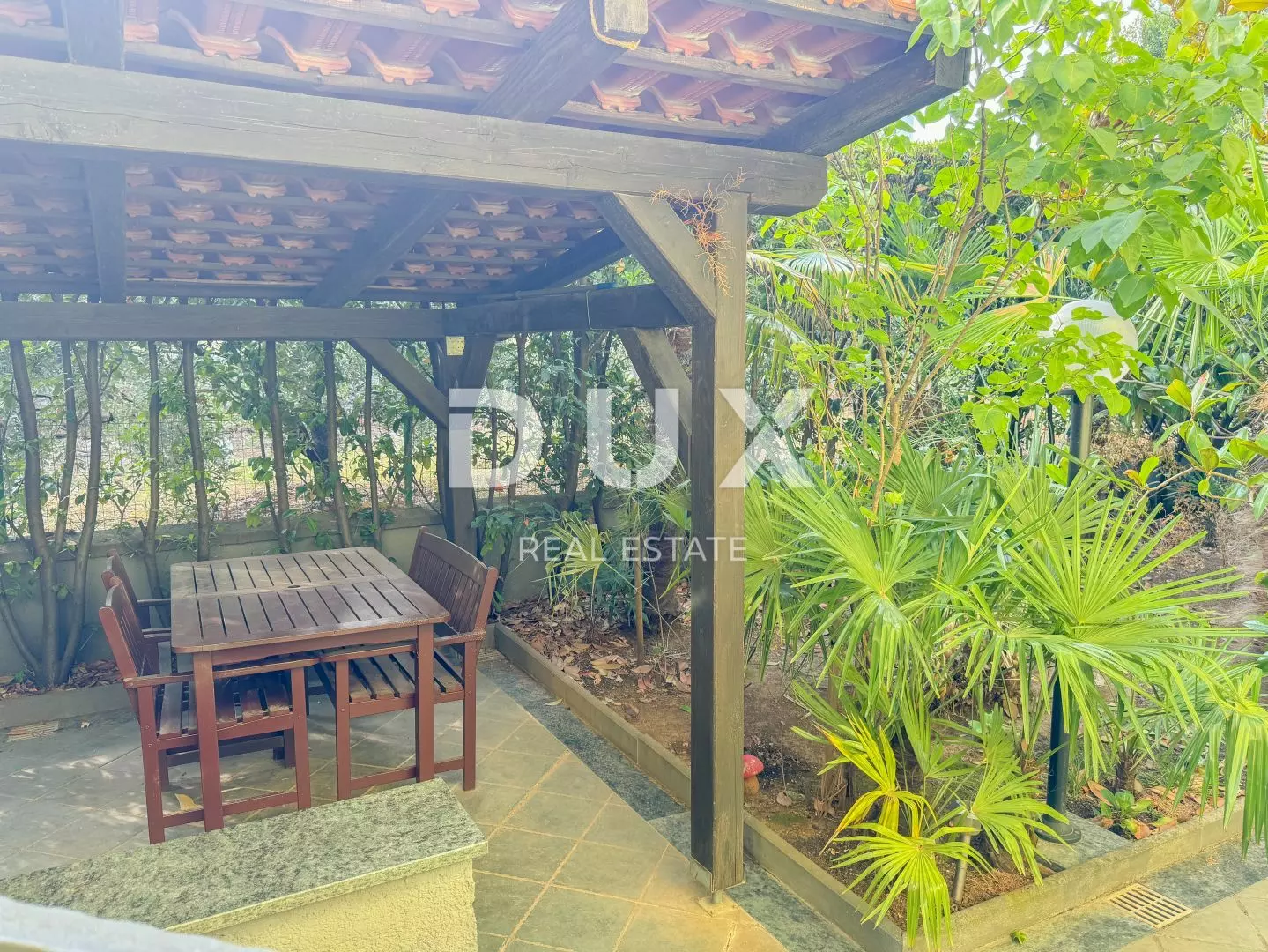 2-bedroom Apartment In Ičići, Croatia (97 M²)