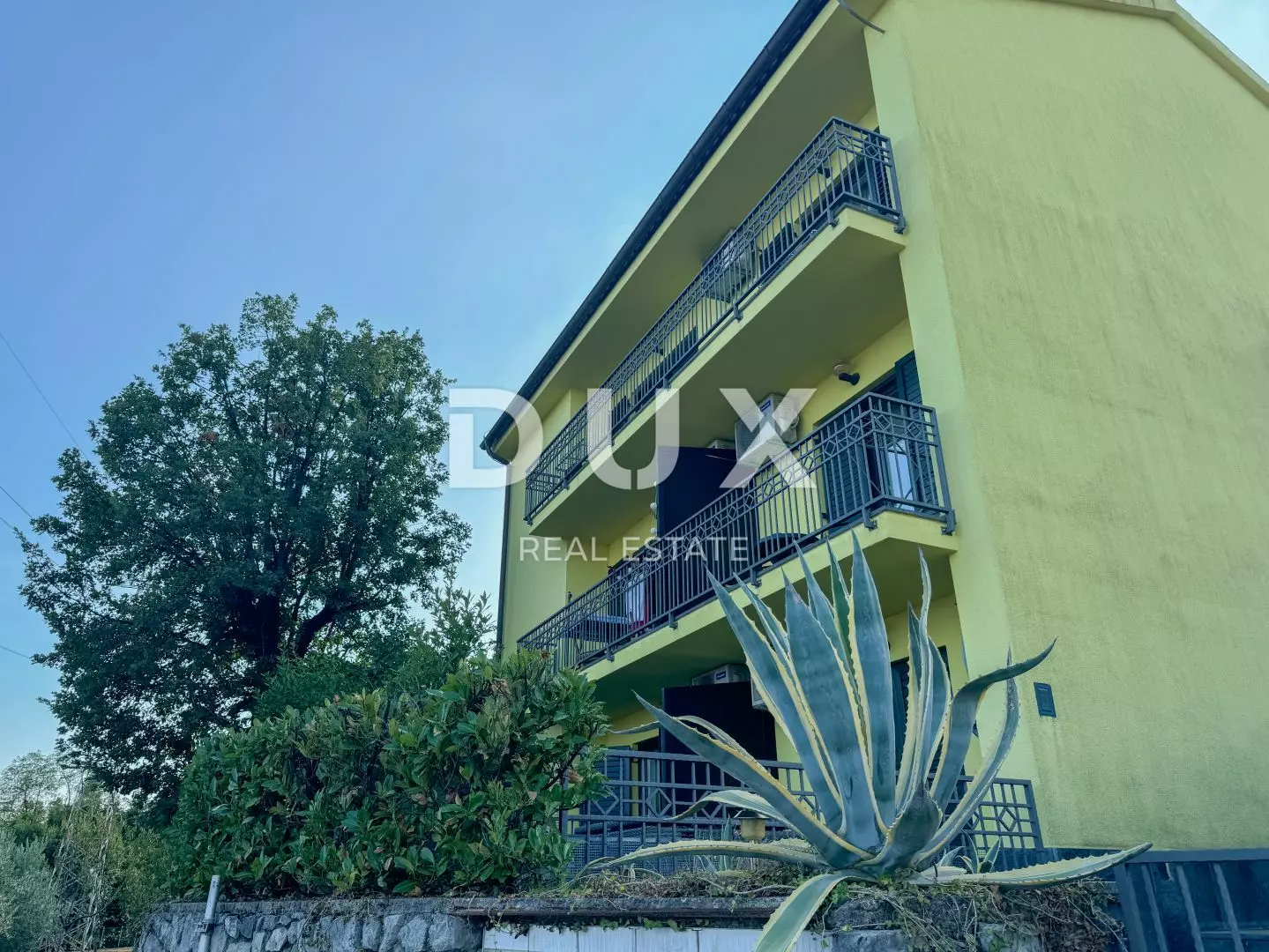 2-bedroom Apartment In Ičići, Croatia (97 M²)