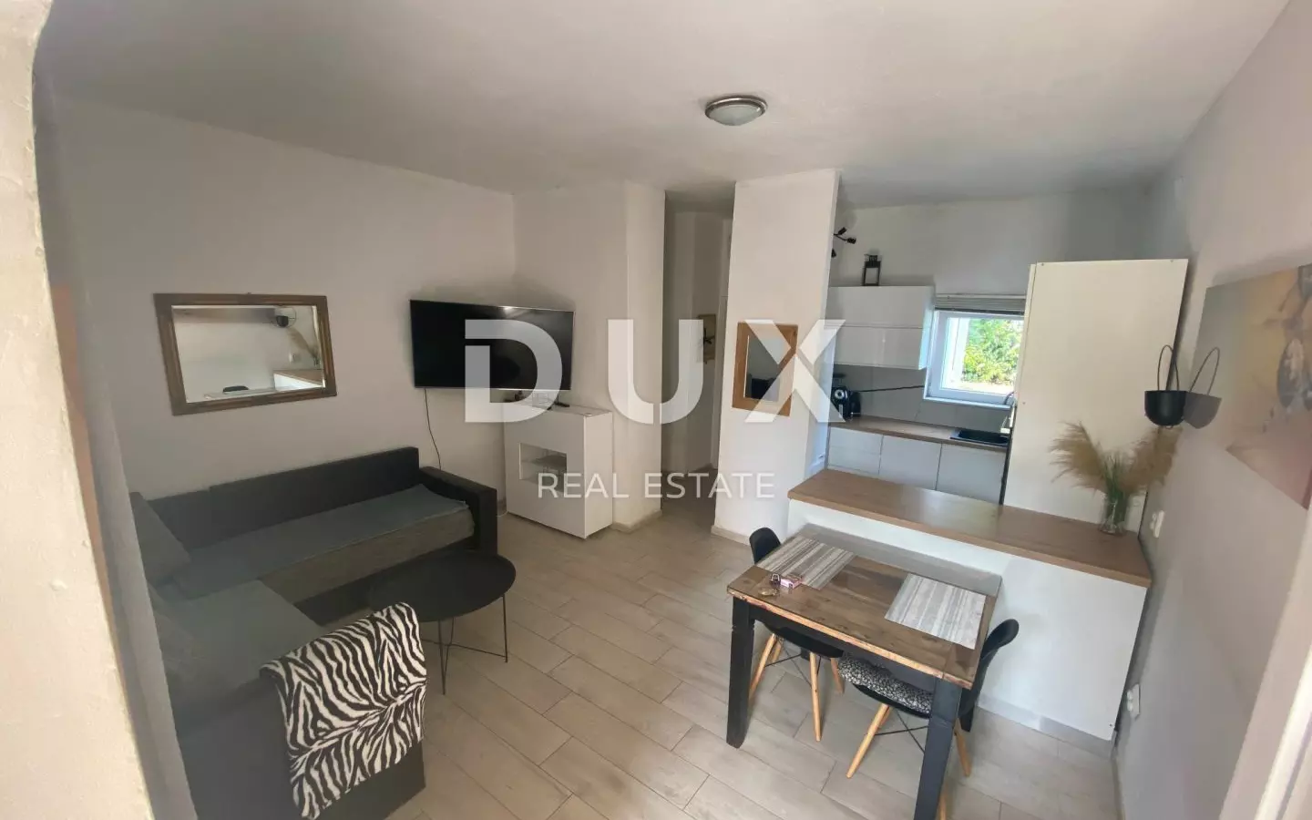3-bedroom Apartment In Ika, Croatia (89 M²)