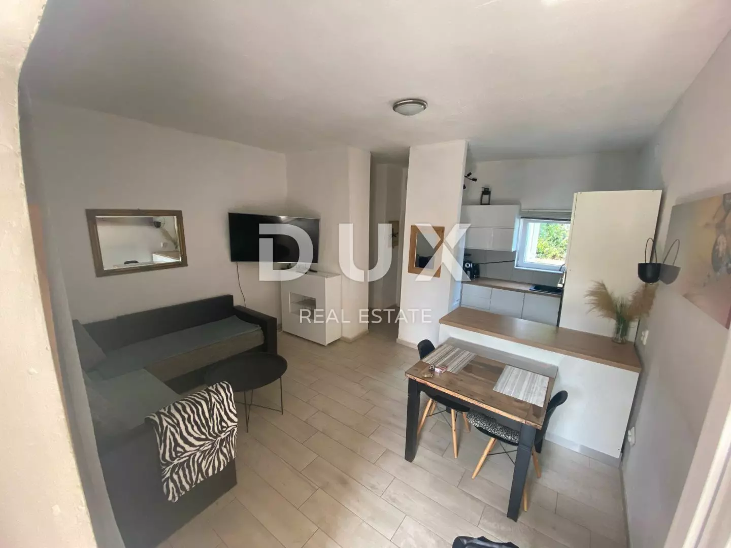 3-bedroom Apartment In Ika, Croatia (89 M²)