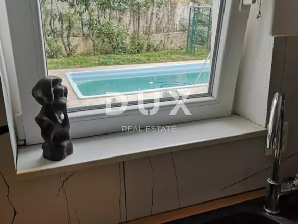3-bedroom Apartment In Ika, Croatia (89 M²)