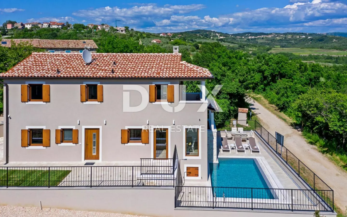 3-bedroom Detached House In Buje, Croatia (158,17 M²)