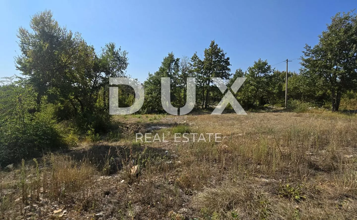Land In Svetvinčenat, Croatia (804 M²)
