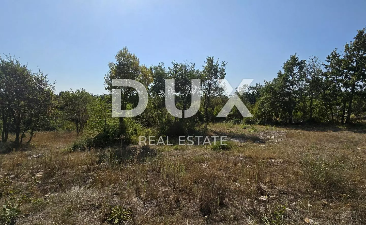 Land In Svetvinčenat, Croatia (804 M²)