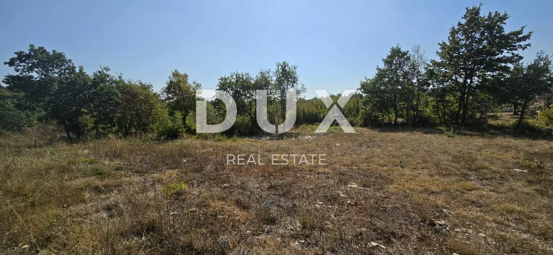 Land In Svetvinčenat, Croatia (804 M²)