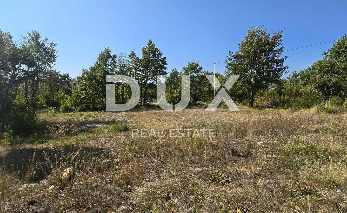 Land In Svetvinčenat, Croatia (1.556 M²)