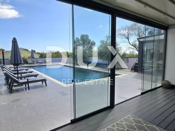 5-bedroom Villa In Loborika, Croatia (300 M²)