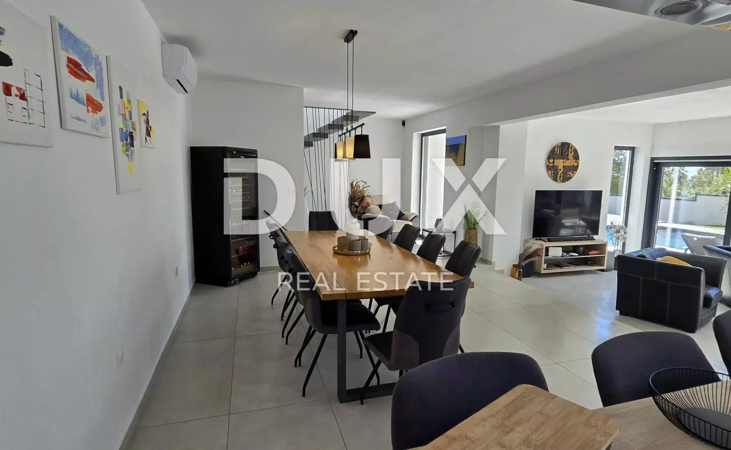 5-bedroom Villa In Loborika, Croatia (300 M²)
