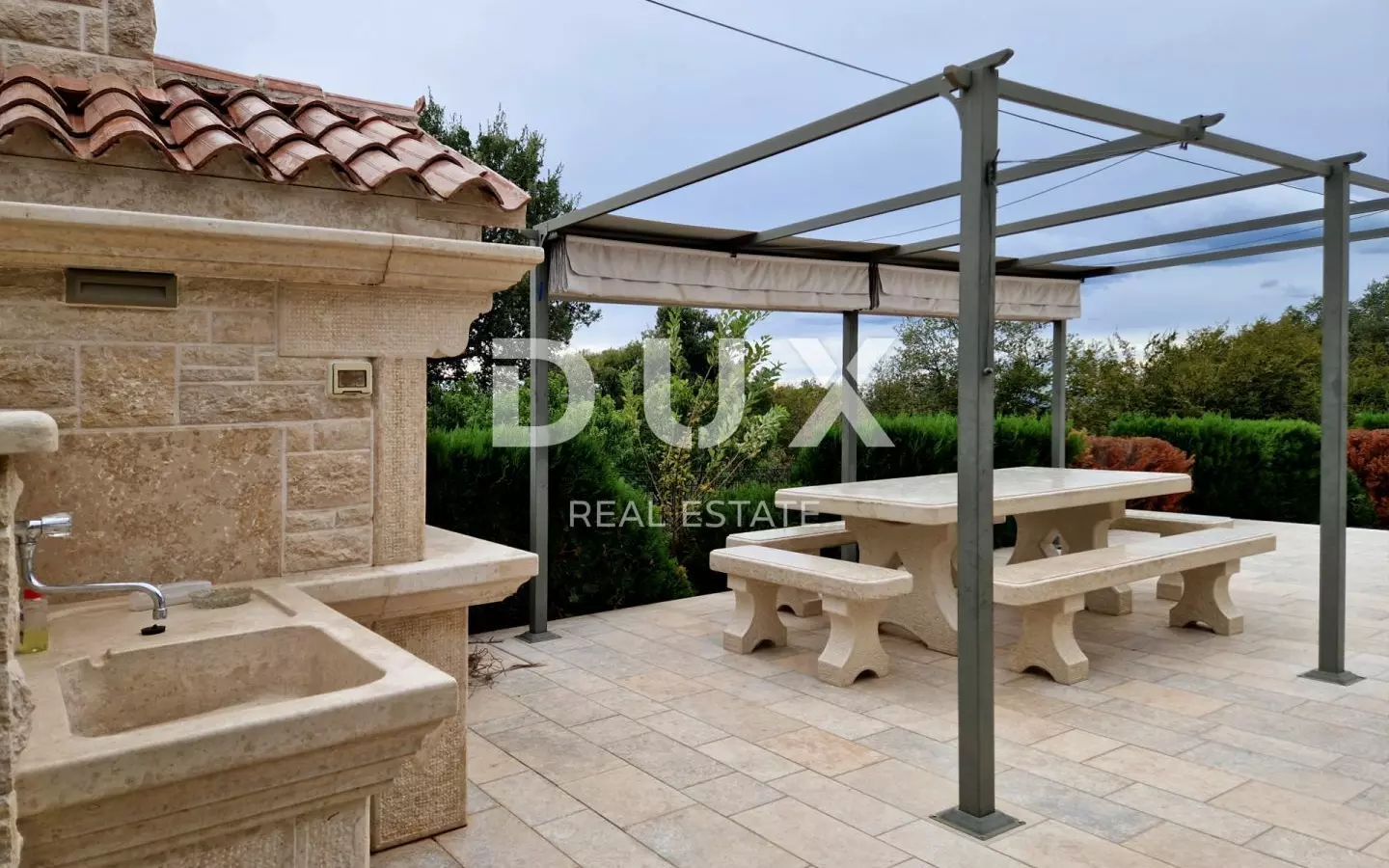 6-bedroom Detached House In Poreč, Croatia (310,54 M²)