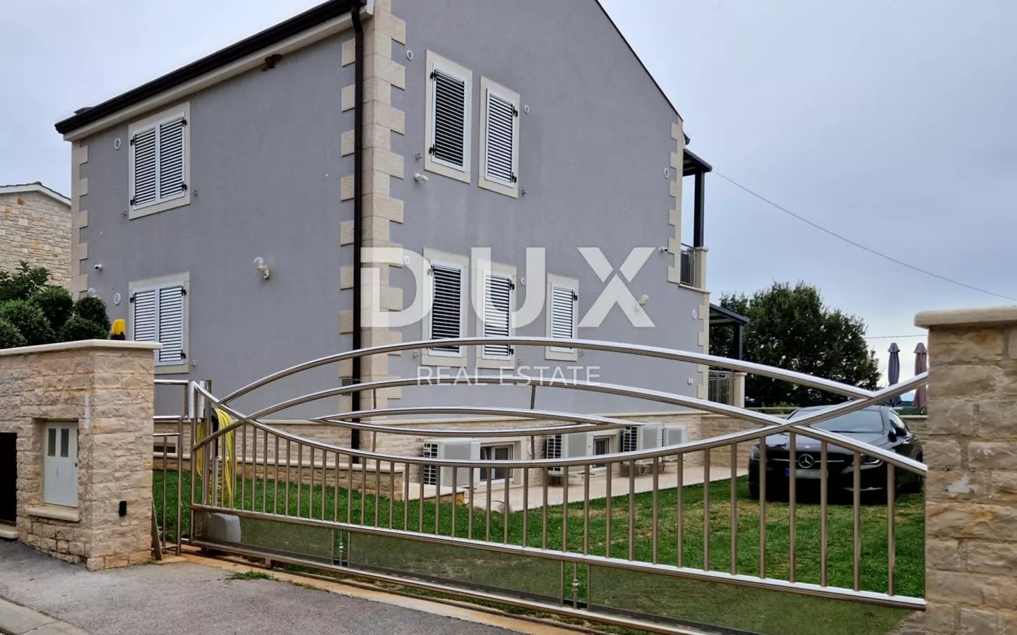 6-bedroom Detached House In Poreč, Croatia (310,54 M²)