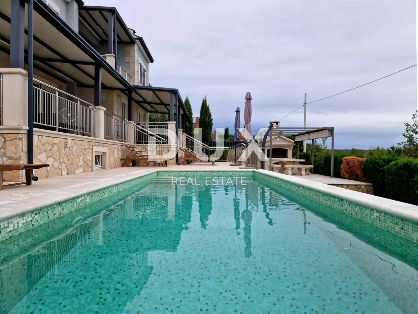 6-bedroom Detached House In Poreč, Croatia (310,54 M²)