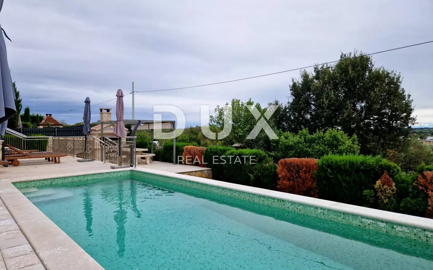 6-bedroom Detached House In Poreč, Croatia (310,54 M²)