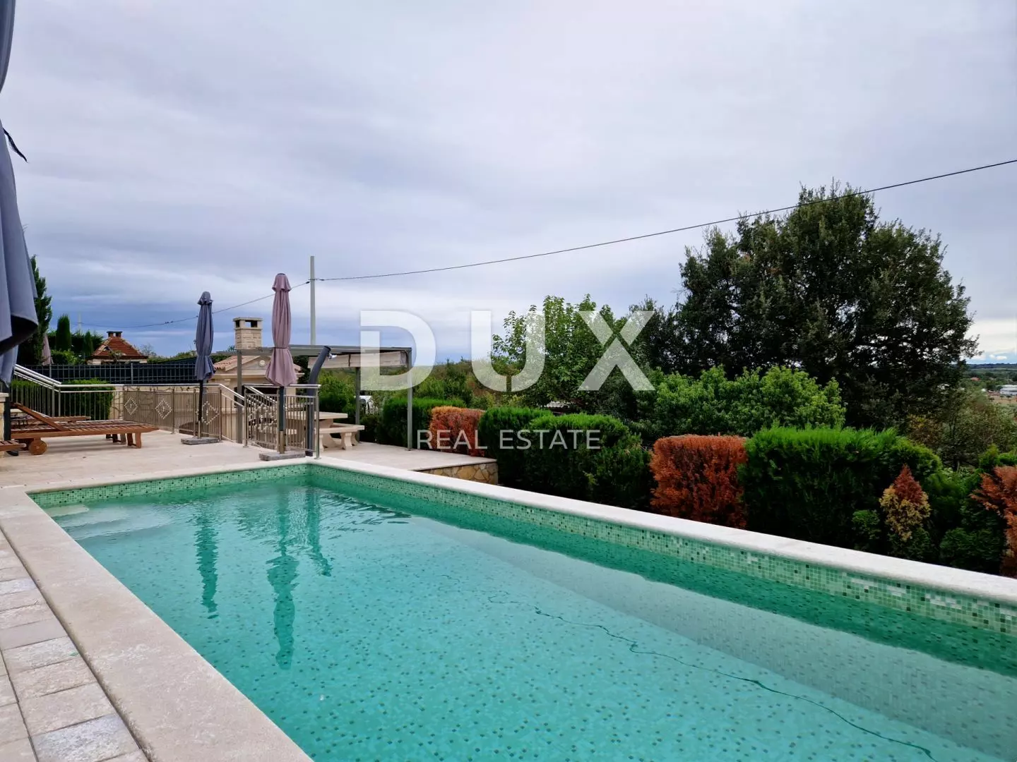 6-bedroom Detached House In Poreč, Croatia (310,54 M²)