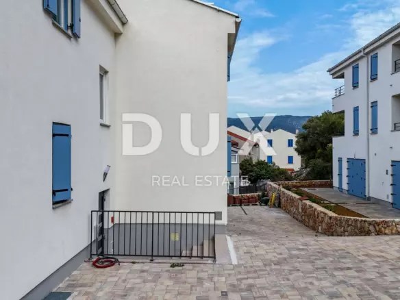 3-bedroom Apartment In Cres, Croatia (120 M²)