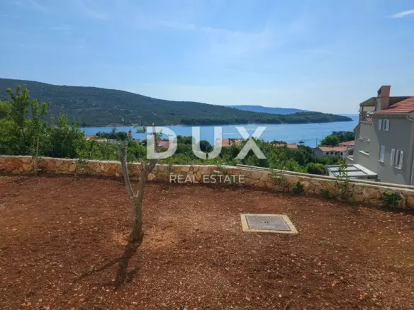 2-bedroom Apartment In Cres, Croatia (99 M²)