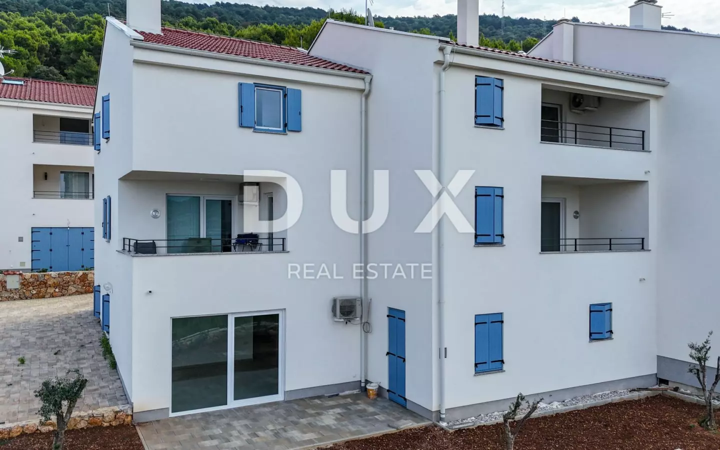 3-bedroom Apartment In Cres, Croatia (120 M²)