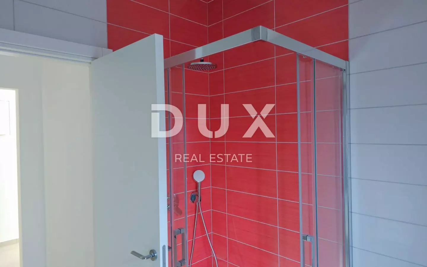 3-bedroom Apartment In Cres, Croatia (120 M²)
