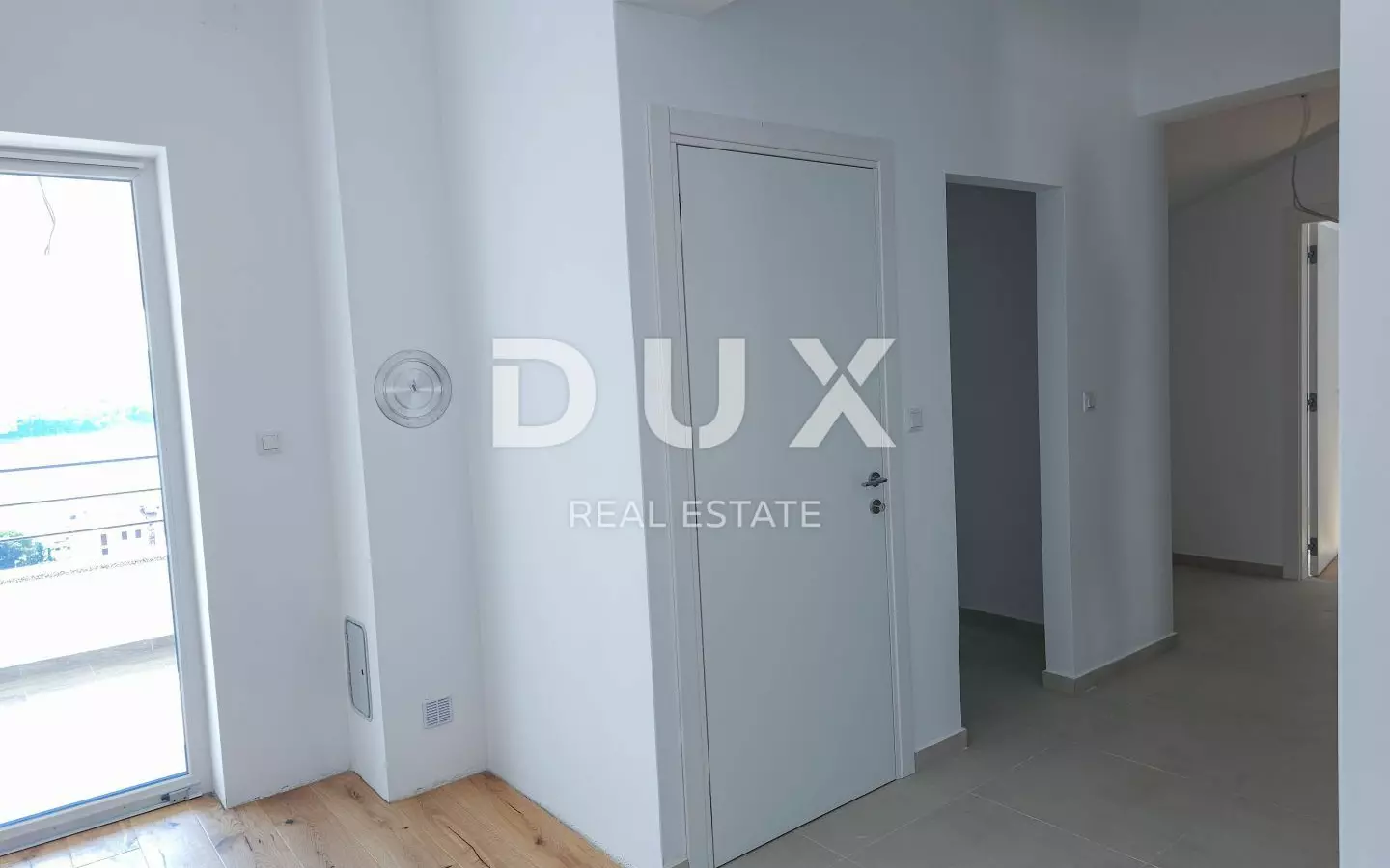 3-bedroom Apartment In Cres, Croatia (120 M²)