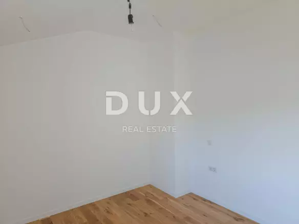 3-bedroom Apartment In Cres, Croatia (120 M²)