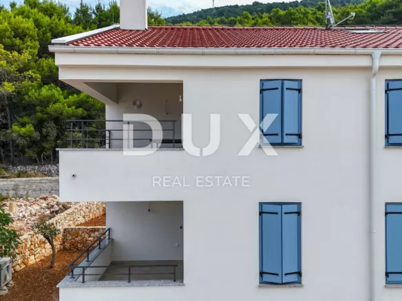 4-bedroom Apartment In Cres, Croatia (193 M²)