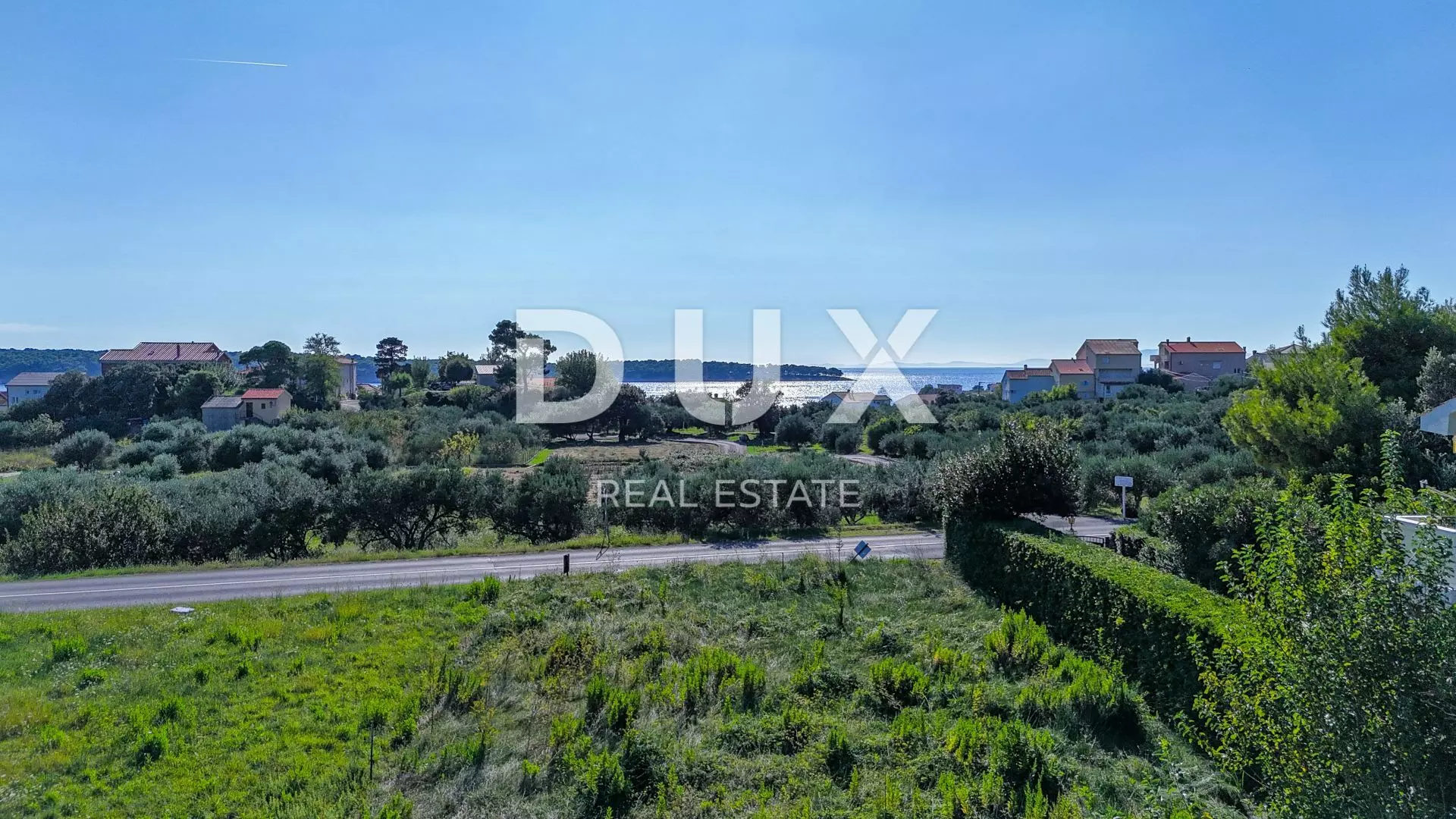 Land In Banjol, Croatia (907 M²)