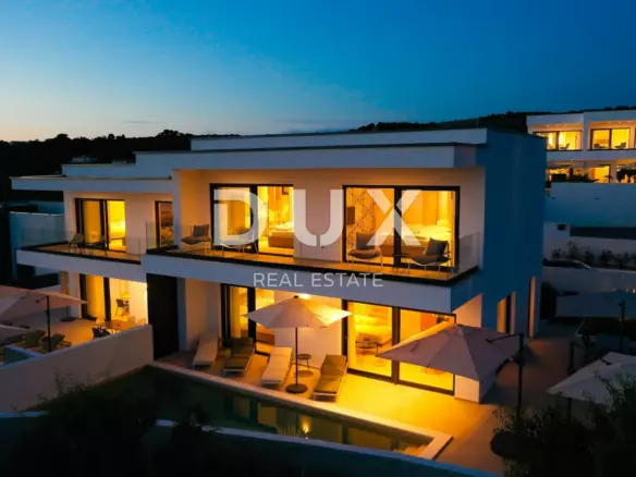 4-bedroom Villa In Novalja, Croatia (302 M²)