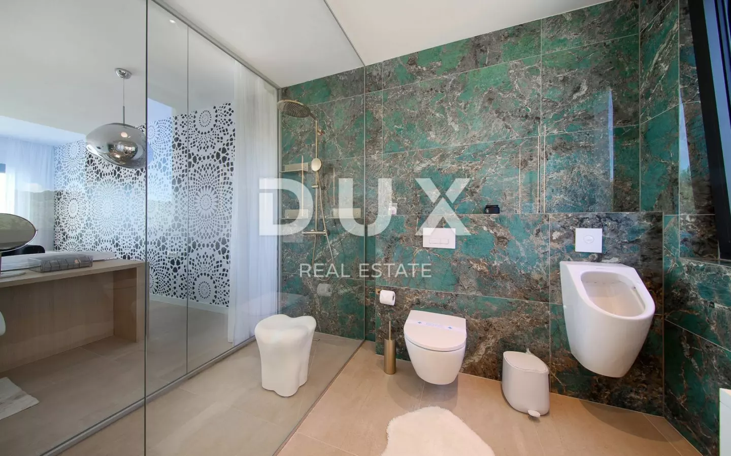 4-bedroom Villa In Novalja, Croatia (302 M²)