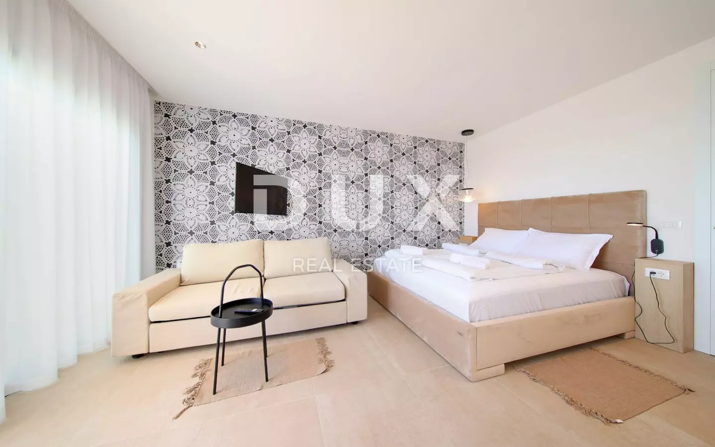 4-bedroom Villa In Novalja, Croatia (302 M²)