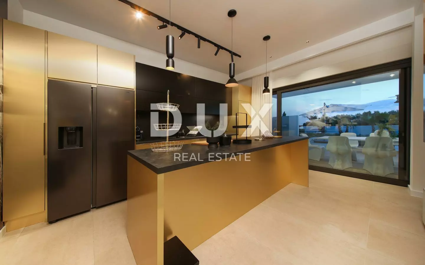 4-bedroom Villa In Novalja, Croatia (302 M²)