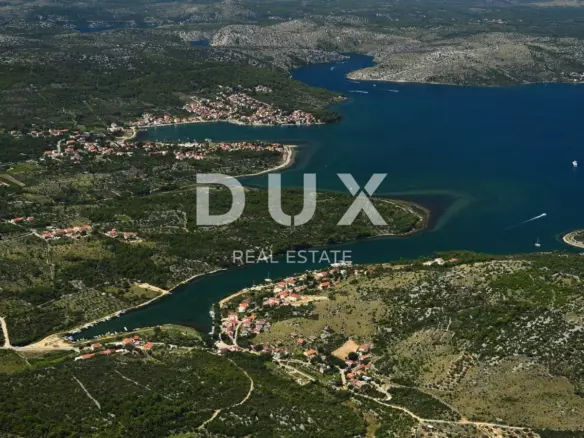 Land In Bilice, Croatia (2.639 M²)