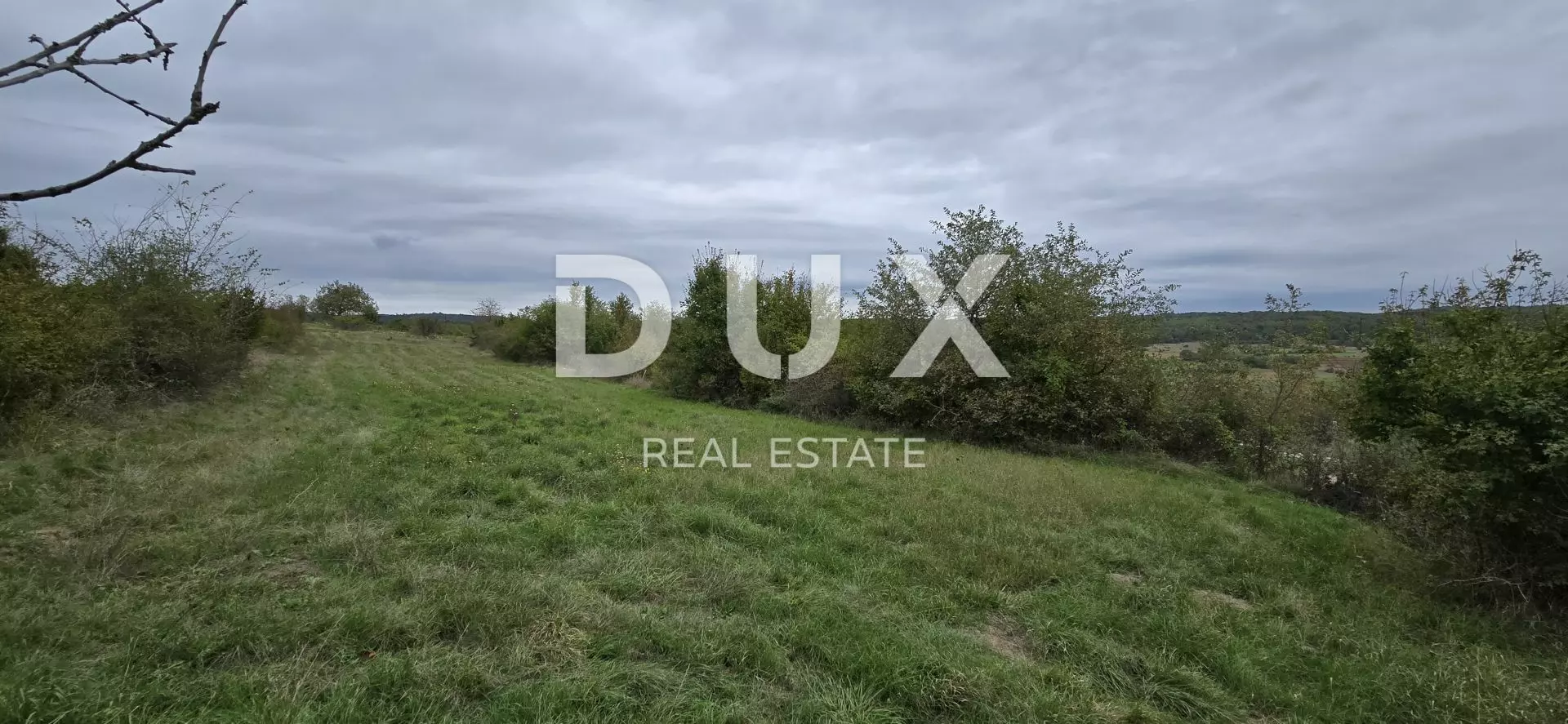 Land In Grožnjan, Croatia (1.338 M²)