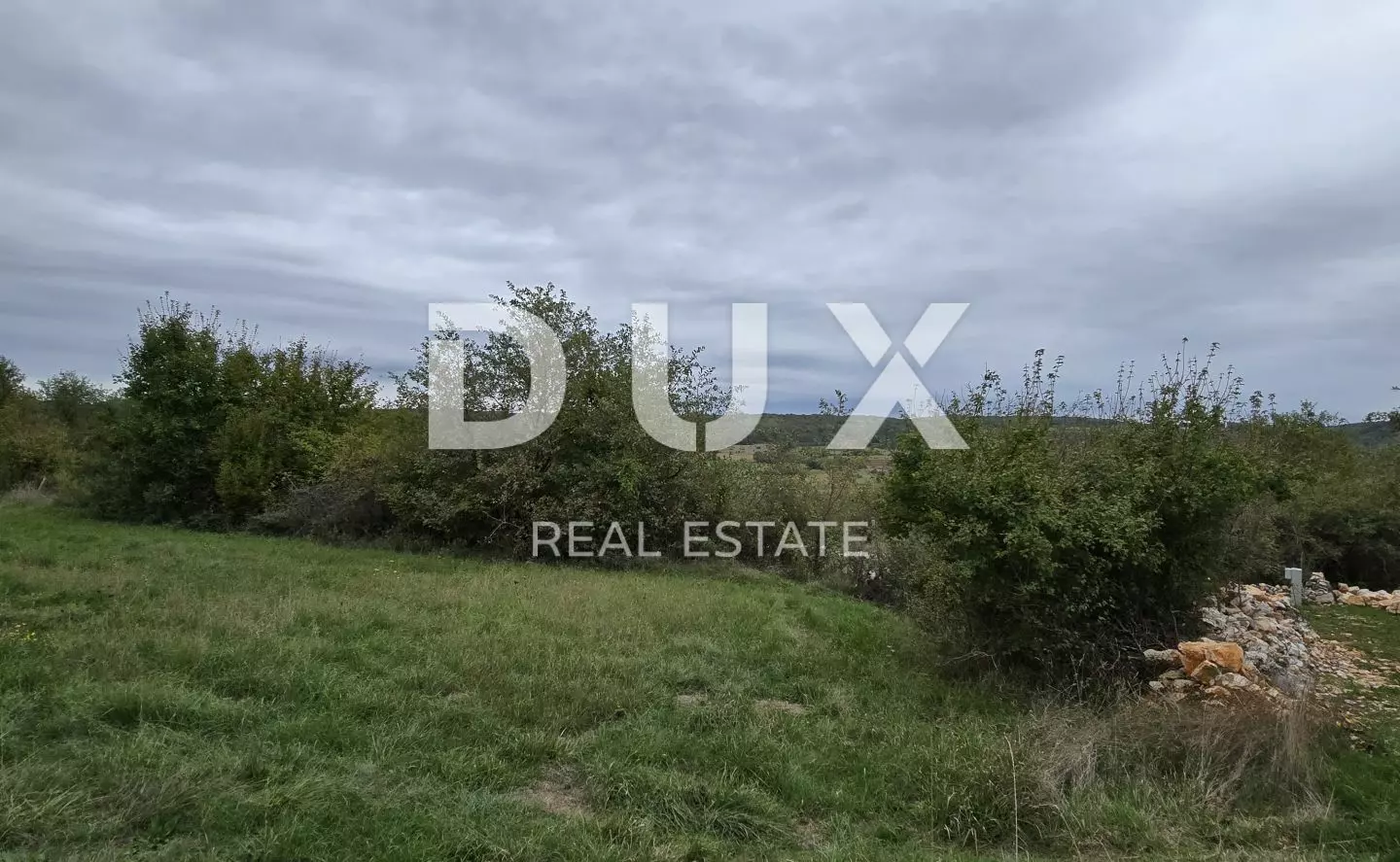 Land In Grožnjan, Croatia (1.338 M²)