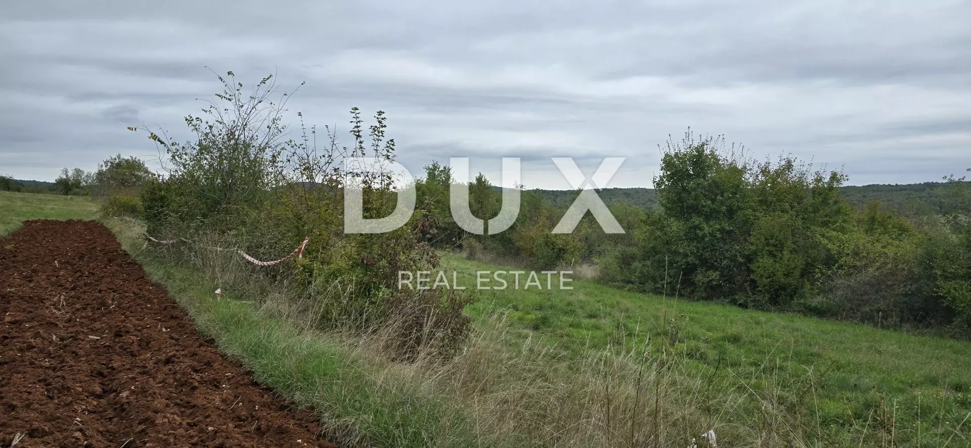Land In Grožnjan, Croatia (1.338 M²)