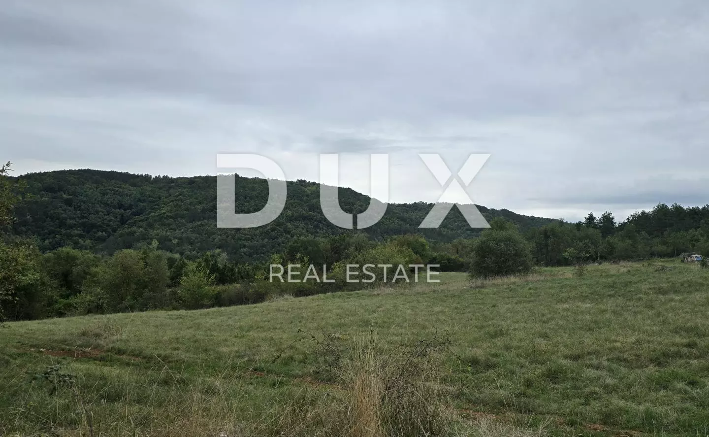 Land In Grožnjan, Croatia (1.338 M²)
