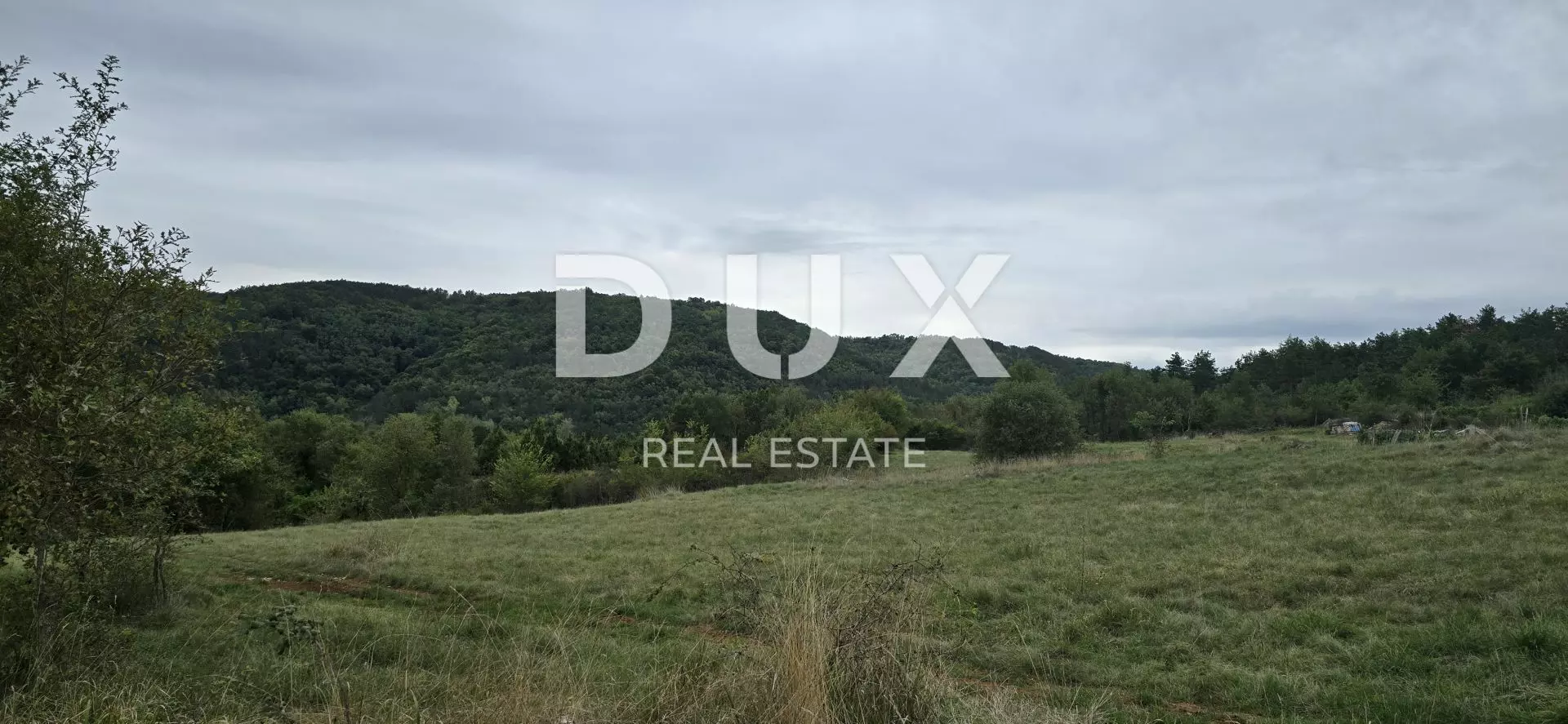 Land In Grožnjan, Croatia (1.338 M²)
