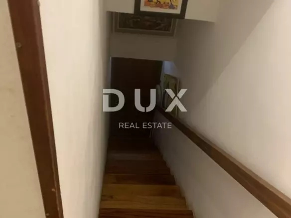 3-bedroom Apartment In Rovinj, Croatia (72 M²)
