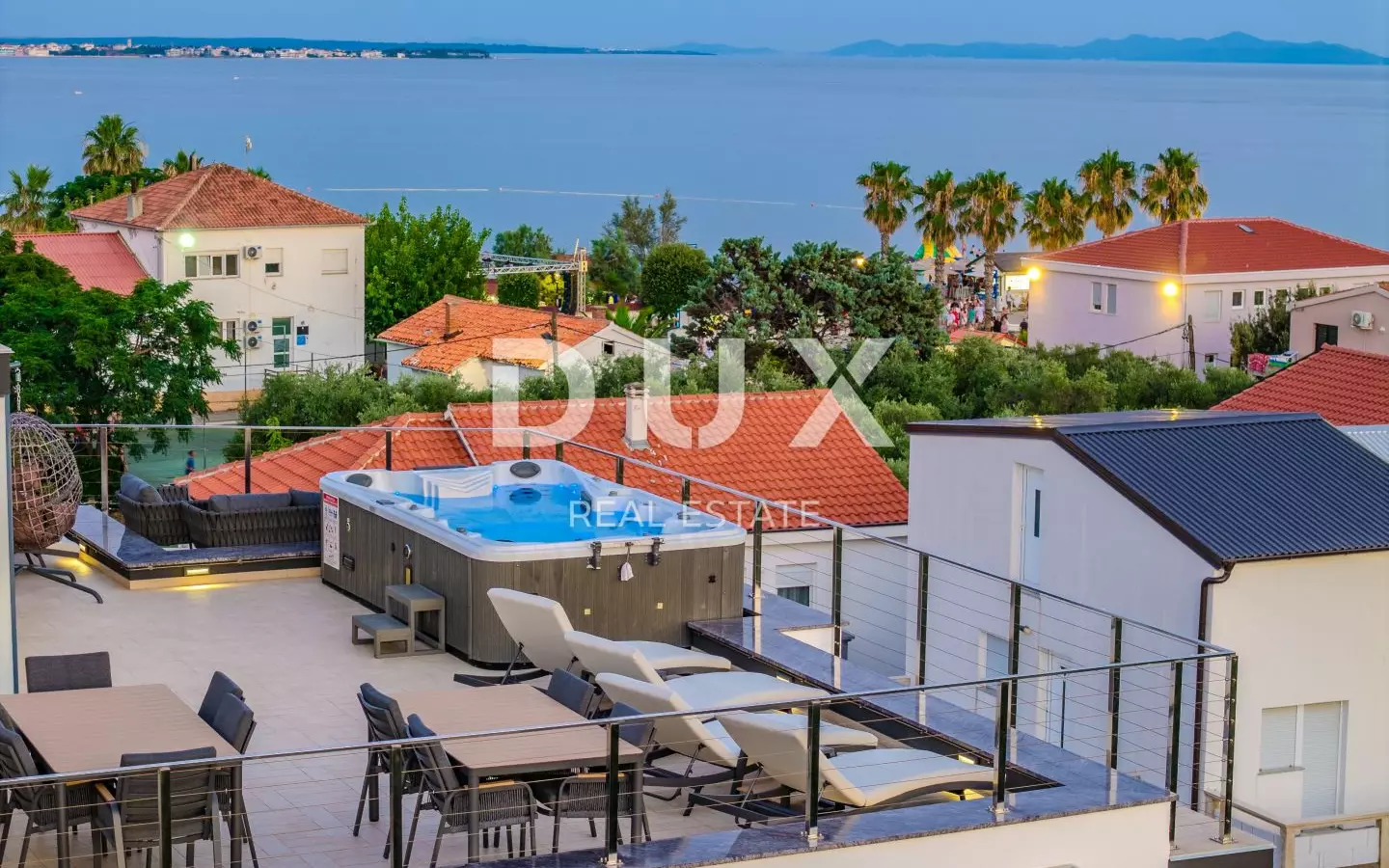 12-bedroom Detached House In Vir, Croatia (550 M²)