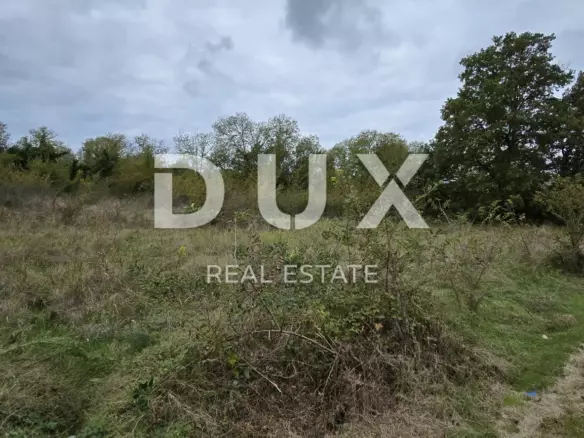 Land In Rovinjsko Selo, Croatia (2.411 M²)