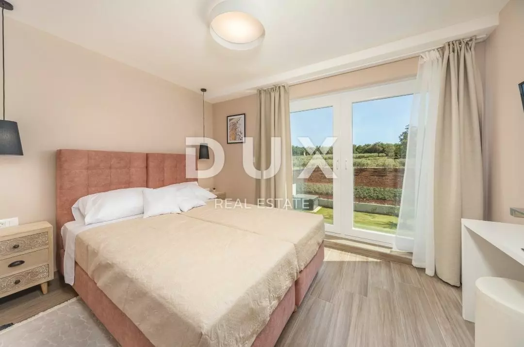 6-bedroom Detached House In Mihatovići, Croatia (265 M²)