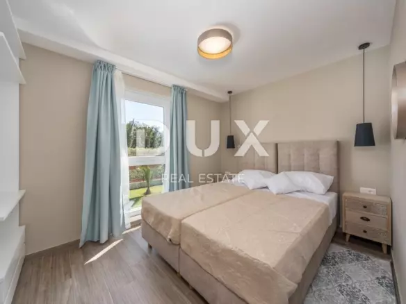 6-bedroom Detached House In Mihatovići, Croatia (265 M²)
