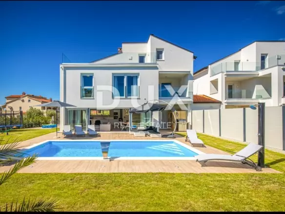 6-bedroom Detached House In Mihatovići, Croatia (265 M²)