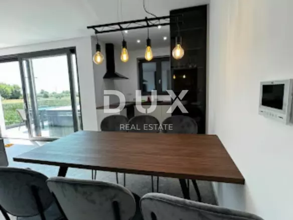 3-bedroom Apartment In Poreč, Croatia (97,06 M²)