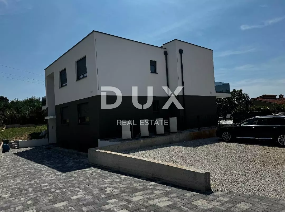 3-bedroom Apartment In Poreč, Croatia (97,06 M²)