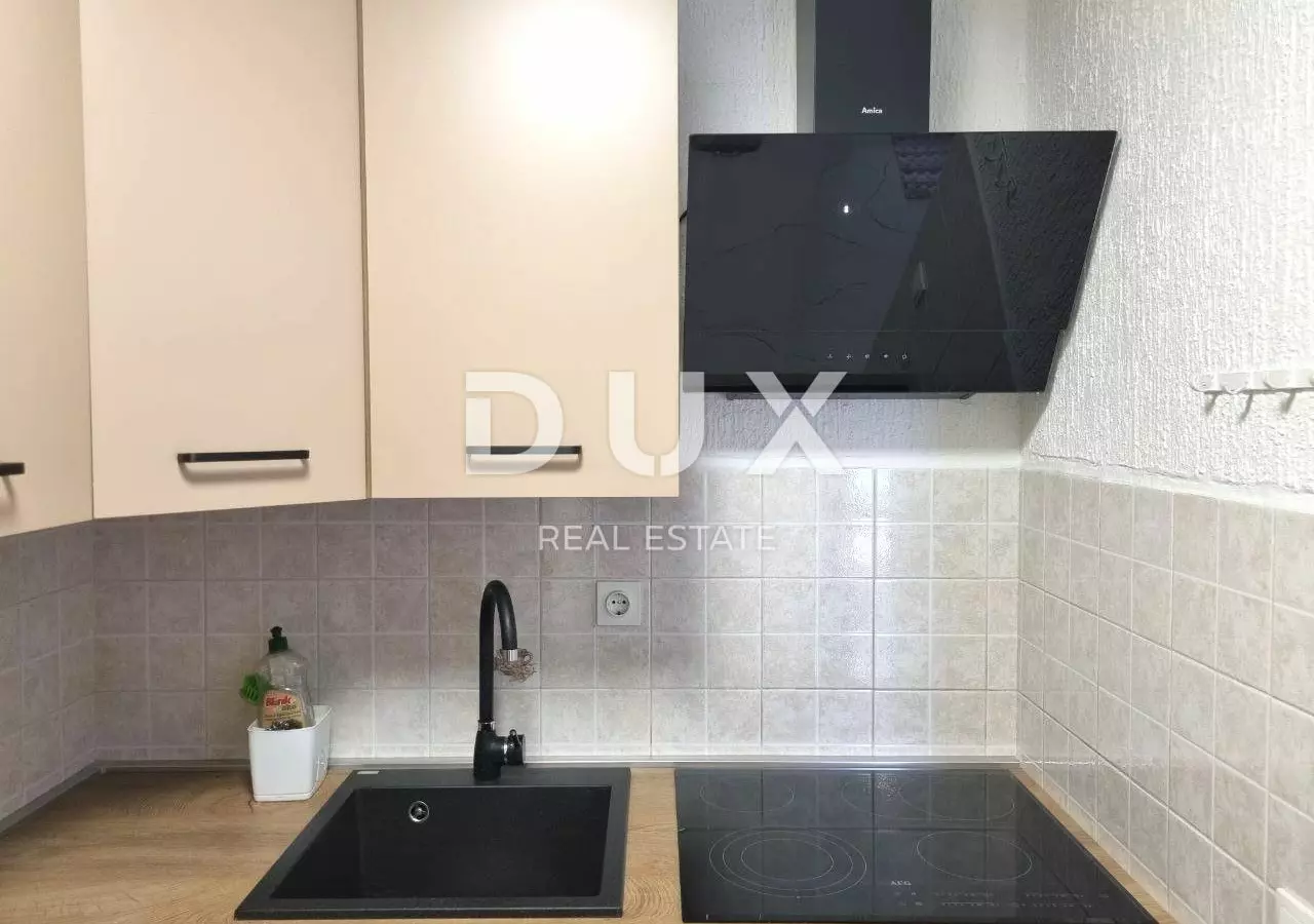 2-bedroom Apartment In Vrsar, Croatia (77 M²)