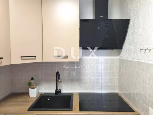 2-bedroom Apartment In Vrsar, Croatia (77 M²)