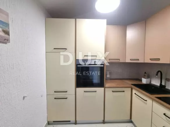 2-bedroom Apartment In Vrsar, Croatia (77 M²)